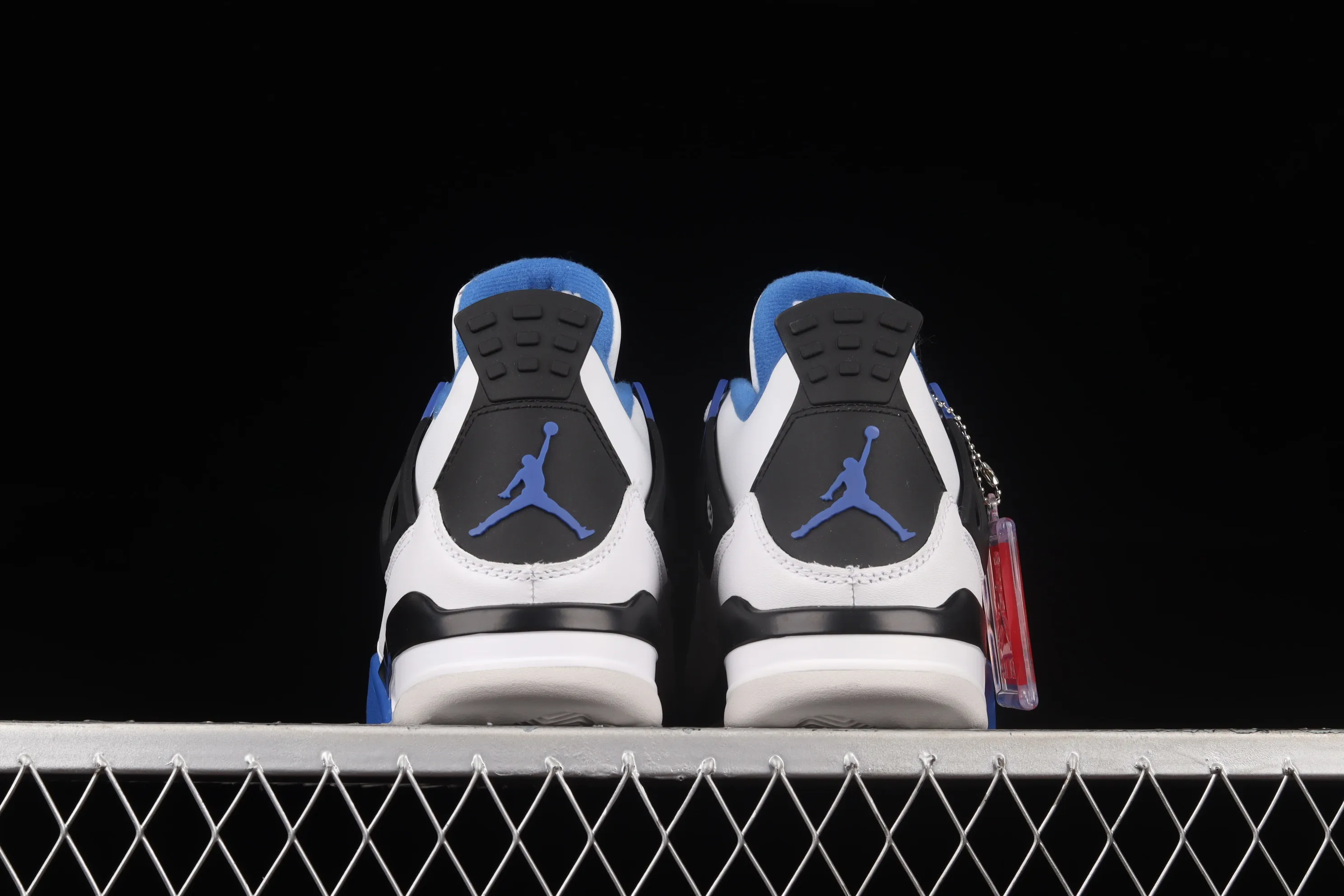 All categories Air Jordan Jordan series basketball shoes Air Jordan 4 pure original version Air Jordan 4 Retro AJ4 Joe 4 white and blue 308497-117